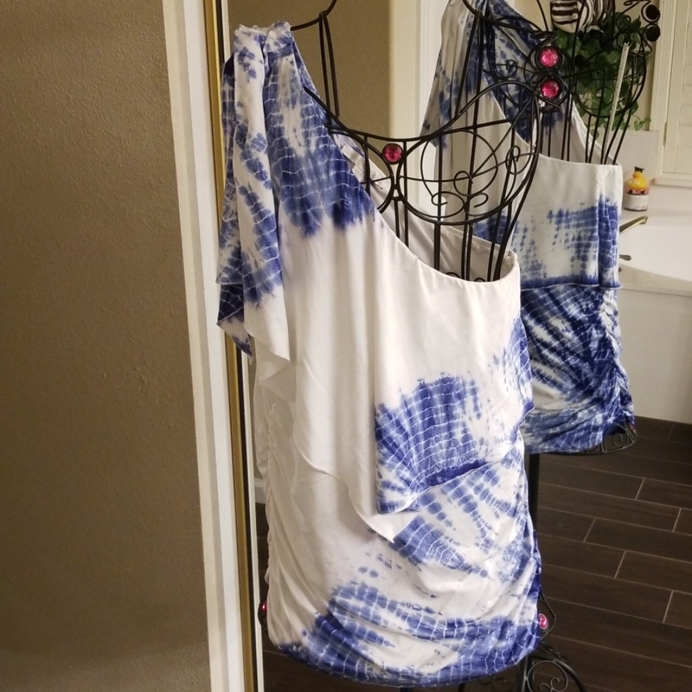 Top/Blouse